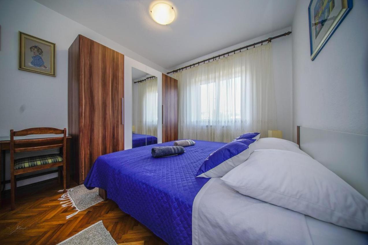Apartman Mate Splitska Zewnętrze zdjęcie