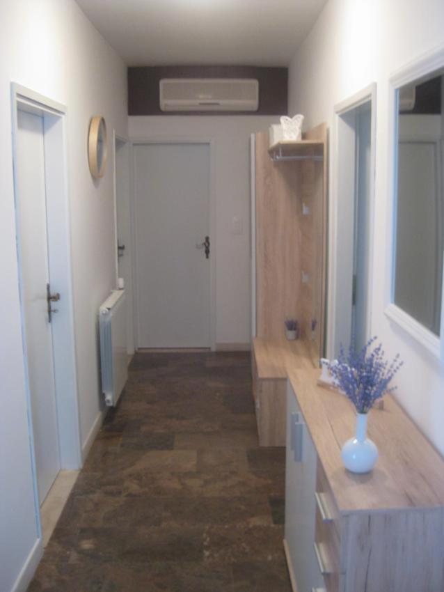 Apartman Mate Splitska Zewnętrze zdjęcie